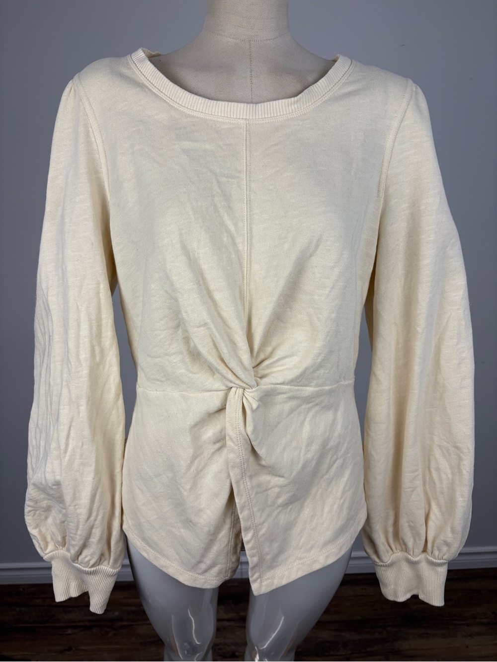 Pilcro by Anthropologie Ivory Knotted Balloon Sleeve Pullover M ❤️